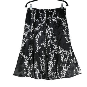 Chicos Midi Skirt A Line Womens Size 1M Satin Sequins Lined Black White Floral